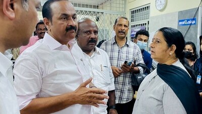 Chief Minister Pinarayi Vijayan also condoled the loss of life in the incident, saying, "It's a very, very unfortunate incident." (ANI) Chief Minister Pinarayi Vijayan also condoled the loss of life in the incident, saying, "It's a very, very unfortunate incident." (ANI)