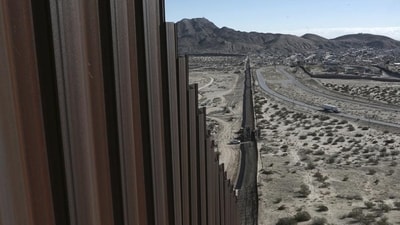 US-Mexico border ((AP)) US-Mexico border ((AP))