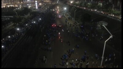 Traffic came to a standstill after the match got over at around 9:30 pm at Ekana Stadium in Lucknow on Shaheed Path. (Sourced) Traffic came to a standstill after the match got over at around 9:30 pm at Ekana Stadium in Lucknow on Shaheed Path. (Sourced)