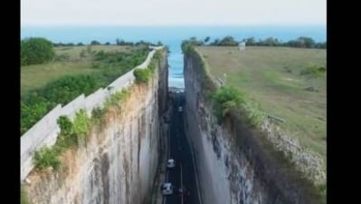 Road to Pandawa beach in Bali (X(formerly Twitter)/@ViralXfun) Road to Pandawa beach in Bali (X(formerly Twitter)/@ViralXfun)
