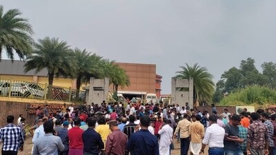 Visuals from outside the convention centre in Kochi where the blast took place earlier in the day. (HT photo) Visuals from outside the convention centre in Kochi where the blast took place earlier in the day. (HT photo)