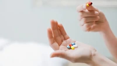 Should we take vitamin supplements? The choice is personal, but we must always remember to never replace food with supplements. "Vitamin supplementation should not replace a balanced diet. It may be necessary to address nutrient deficiencies and meet increased nutritional demands caused by various factors in modern life," wrote Nutritionist Anjali Mukerjee. Here are a few benefits of vitamin supplements. (Unsplash) Should we take vitamin supplements? The choice is personal, but we must always remember to never replace food with supplements. "Vitamin supplementation should not replace a balanced diet. It may be necessary to address nutrient deficiencies and meet increased nutritional demands caused by various factors in modern life," wrote Nutritionist Anjali Mukerjee. Here are a few benefits of vitamin supplements. (Unsplash)