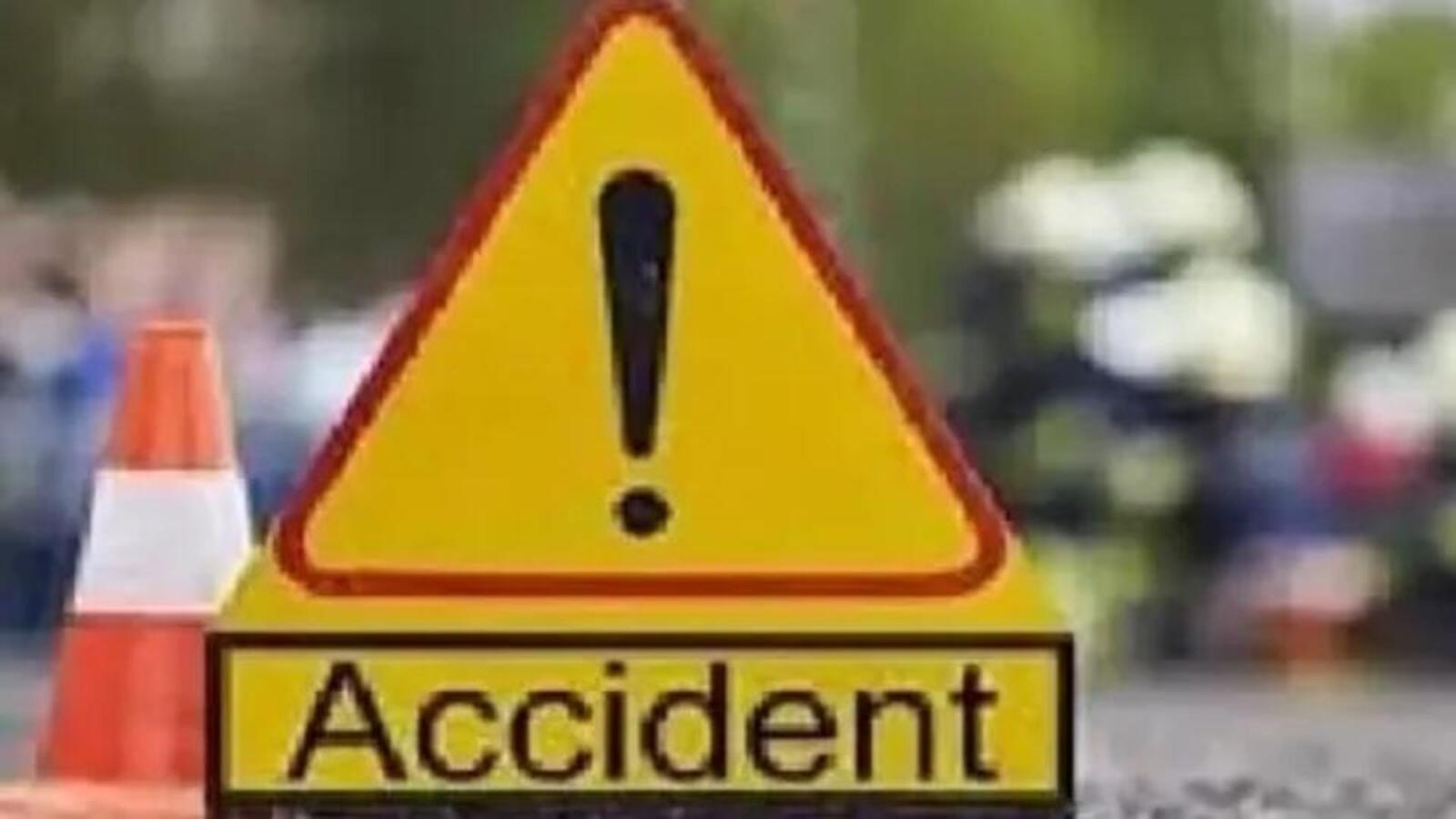 UP: Four children, driver killed as school van collides with bus in Budaun - Vimarsana News