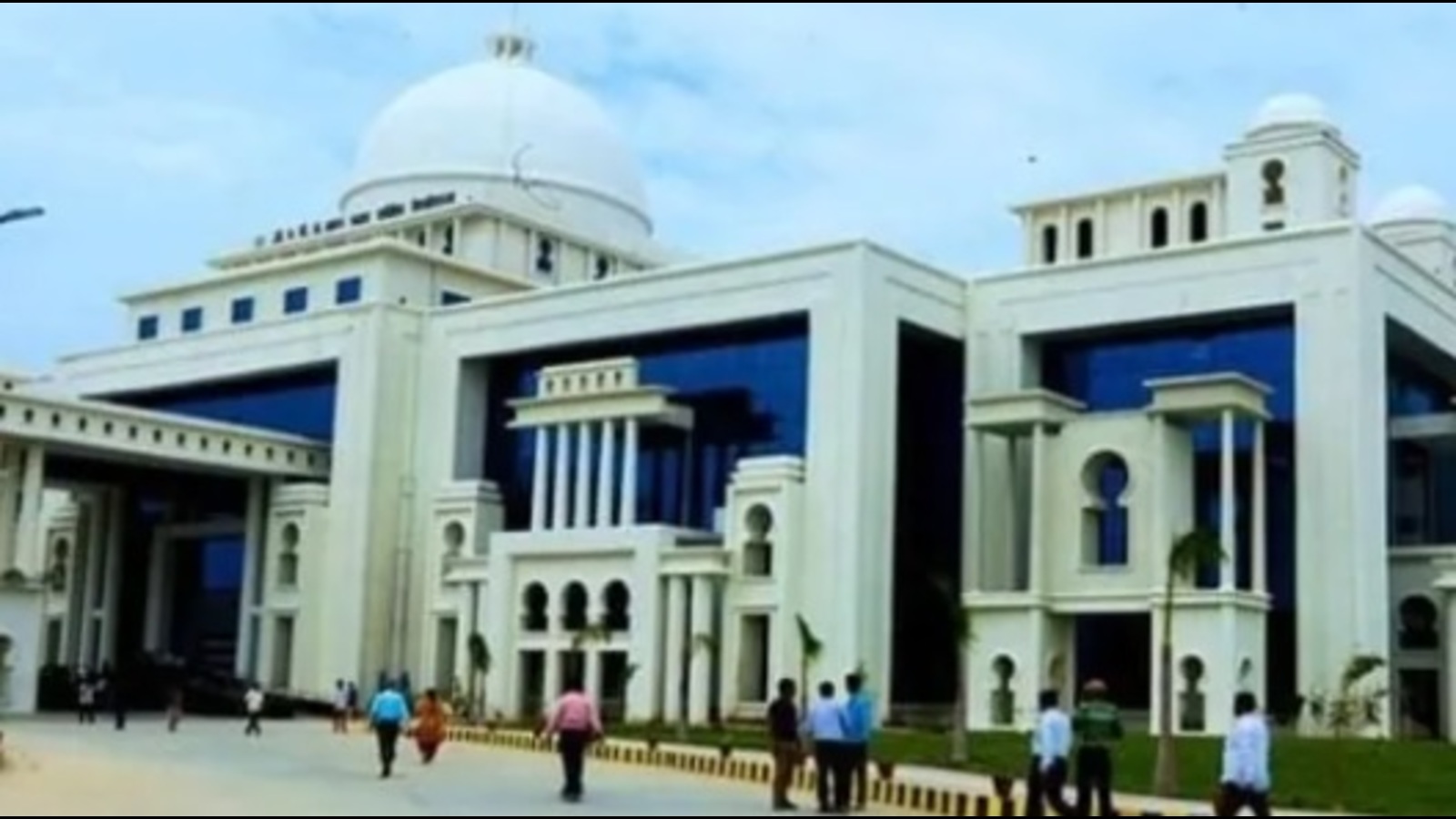 AKTU, IIM-Indore ink pact to promote learning, innovation - Vimarsana News