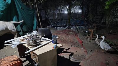 Mumbai, India - Oct 30, 2023 : BMC on demolished illegal structures built inside the Private zoo at Shivaji Park in Dadar west, in Mumbai, India, Monday, Oct 30, 2023. (Photo by Vijay Bate/HT Photo) (Hindustan Times)