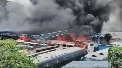 Huge fire engulfs at private bus depot in Bengaluru. Video Huge fire engulfs at private bus depot in Bengaluru. Video