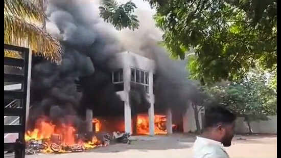 The bungalows of two sitting NCP MLAs, Prakash Solanke (Ajit Pawar faction) and Sandeep Kshirsagar (Sharad Pawar faction) were set on fire in Beed district. (PTI)