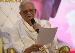 Writer-lyricst Gulzar during the Rubaru event organised by Hindi daily Hindustan in Lucknow