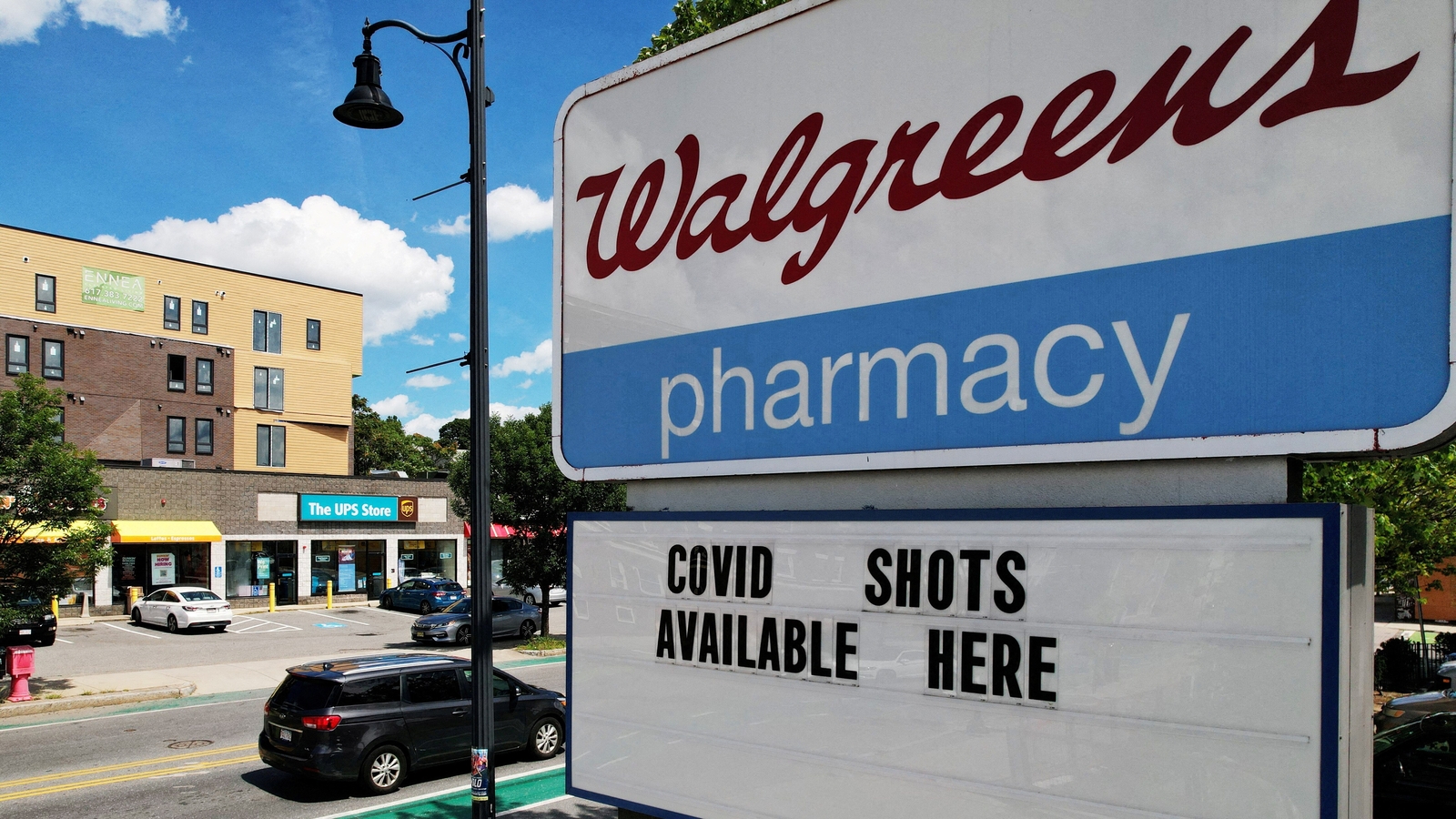 4500 US pharmacists to halt work for 3 days, should you be worried? - Vimarsana News