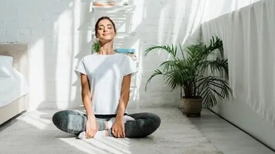 Routine helps in beating anxiety. We should have a consistent sleeping time and a consistent time to wake up in the morning. (Unsplash) Routine helps in beating anxiety. We should have a consistent sleeping time and a consistent time to wake up in the morning. (Unsplash)