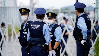 At approximately 2:15 pm today, a person has taken hostages and holed up at a post office in Chuo 5-chome area of Warabi city. (Rep image) At approximately 2:15 pm today, a person has taken hostages and holed up at a post office in Chuo 5-chome area of Warabi city. (Rep image)