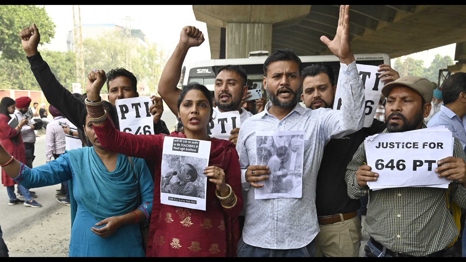 Chaos at PAU as unions, politicians denied entry to CM's 'open' debate - Vimarsana News