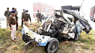 Mangled vehicles which met with an accident on KMP Expressway near Badli township in February 2022. (HT FILE) Mangled vehicles which met with an accident on KMP Expressway near Badli township in February 2022. (HT FILE)