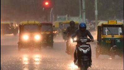 October’s average maximum temperature was 31.9°C, while the average minimum temperature was 17.8°C in Chandigarh. (HT File) October’s average maximum temperature was 31.9°C, while the average minimum temperature was 17.8°C in Chandigarh. (HT File)