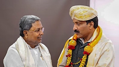 Karnataka Chief Minister Siddaramaiah with ISRO Chairman S. Somanath. (PTI) Karnataka Chief Minister Siddaramaiah with ISRO Chairman S. Somanath. (PTI)