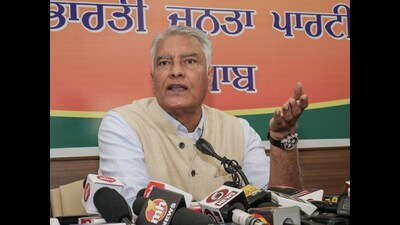 Punjab BJP chief Sunil Jakhar addresses during a press conference in Chandigarh on Wednesday. (ANI)