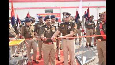 Traffic Month inauguration at Police Lines in Agra. (HT Photo)