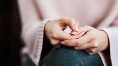 Often, we store so much trauma in the body, that we feel nervous all the time. "This is what our nervous systems are built for. Helping us navigate threats. The difficulty is when we feel powerless by our location, means or capacity. And then we get stuck in loops fighting against our own thoughts, being propelled reactively by feelings, not allowing ourselves respite or completely withdrawing," wrote Psychologist Sula Windgassen. Here are a few reasons why the nervous system feels nervous. (Unsplash) Often, we store so much trauma in the body, that we feel nervous all the time. "This is what our nervous systems are built for. Helping us navigate threats. The difficulty is when we feel powerless by our location, means or capacity. And then we get stuck in loops fighting against our own thoughts, being propelled reactively by feelings, not allowing ourselves respite or completely withdrawing," wrote Psychologist Sula Windgassen. Here are a few reasons why the nervous system feels nervous. (Unsplash)
