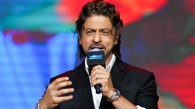 Bollywood actor Shah Rukh Khan is celebrating his birthday today. Bollywood actor Shah Rukh Khan is celebrating his birthday today.