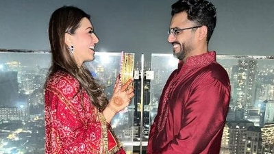 Hansika Motwani also celebrated her first Karwa Chauth. Sharing pictures of her Karwa Chauth celebrations on her Instagram handle, she wrote, "This is so special in so many ways. #happykarwachauth thank you for fasting with me baby. Love you (sic)." (Instagram/@hansikamotwani)