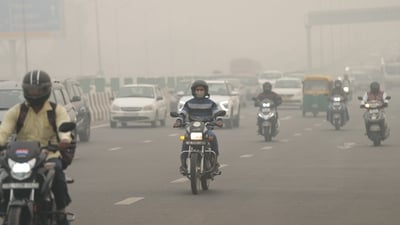 Delhi gasped for fresh air for the second consecutive day on Friday as AQI remains severe. (PTI)