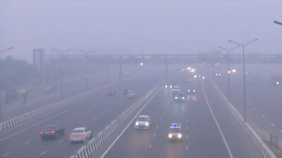 Visual from Delhi's Anand Vihar area on Friday morning. (ANI) Visual from Delhi's Anand Vihar area on Friday morning. (ANI)