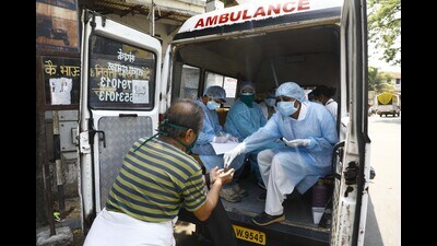 The Maharashtra government issued a general resolution (GR) on Tuesday and formed a special help cell to monitor reserved beds under the scheme across all charitable hospitals in the state. (HT PHOTO) The Maharashtra government issued a general resolution (GR) on Tuesday and formed a special help cell to monitor reserved beds under the scheme across all charitable hospitals in the state. (HT PHOTO)
