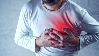 Cardiovascular Diseases: Air pollution can raise the chances of experiencing heart attacks, strokes, and high blood pressure.&nbsp; (Shutterstock)