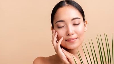 It is important to protect your skin from ill effects of air pollution. Use of natural ingredients like triphala, ashwagandha, amla, giloy and Vitamin C can immensely help (Freepik) It is important to protect your skin from ill effects of air pollution. Use of natural ingredients like triphala, ashwagandha, amla, giloy and Vitamin C can immensely help (Freepik)