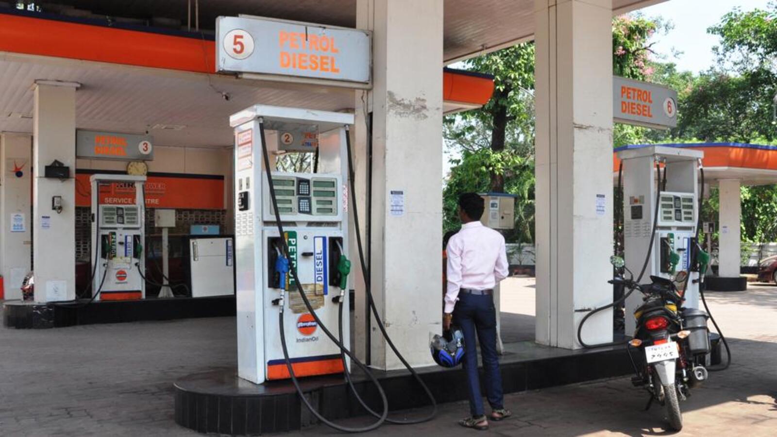 Jharkhand govt's petrol subsidy scheme fails to attract consumers: Data - Vimarsana News