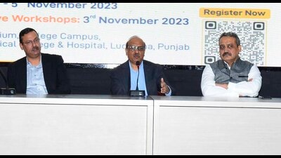 Dr Arvind Mathur highlighted the importance of youth leadership to bring a change in overall policy and health environment when it comes to national public health programmes. (Manish/HT) Dr Arvind Mathur highlighted the importance of youth leadership to bring a change in overall policy and health environment when it comes to national public health programmes. (Manish/HT)