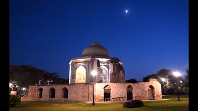 The Mehrauli Archaeological Park nestles multiple monuments that are either protected by the Archaeological Survey of India or the Delhi government’s state department of archaeology. (HT Photo) The Mehrauli Archaeological Park nestles multiple monuments that are either protected by the Archaeological Survey of India or the Delhi government’s state department of archaeology. (HT Photo)