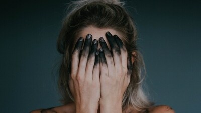 How to work through feeling guilty? Therapist shares tips (Unsplash) How to work through feeling guilty? Therapist shares tips (Unsplash)