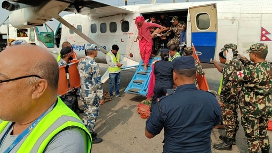People airlifted from an earthquake-affected area arrive in Nepalgunj, Nepal.&nbsp;(AP)
