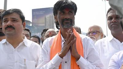 Navi Mumbai, India - Oct. 19, 2023:Maratha community activist Manoj Jarange-Patil visit at Shivaji Maharaj Chowk Vashi, in Navi Mumbai, India, on Thursday, October 19, 2023. (Photo by Bachchan Kumar/ HT PHOTO) (HT PHOTO) Navi Mumbai, India - Oct. 19, 2023:Maratha community activist Manoj Jarange-Patil visit at Shivaji Maharaj Chowk Vashi, in Navi Mumbai, India, on Thursday, October 19, 2023. (Photo by Bachchan Kumar/ HT PHOTO) (HT PHOTO)
