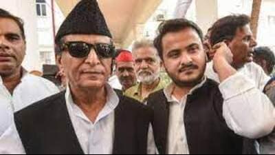 On October 18, Azam was awarded a seven-year jail term in his son Abdullah Azam’s fake birth certificate case. (File photo)