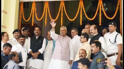 Bihar chief minister Nitish Kumar arrives at the state Assembly on the first day of winter session on Monday. (Santosh Kumar/HT) Bihar chief minister Nitish Kumar arrives at the state Assembly on the first day of winter session on Monday. (Santosh Kumar/HT)
