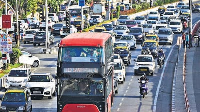 Mumbai has made the switch to electric double-decker buses, with 40 already on the roads; (right, below) They were first introduced in Mumbai in 1937. (Anshuman Poyrekar/HT Archive) Mumbai has made the switch to electric double-decker buses, with 40 already on the roads; (right, below) They were first introduced in Mumbai in 1937. (Anshuman Poyrekar/HT Archive)