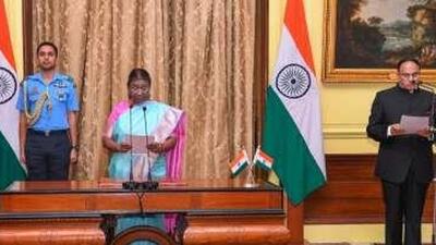 President Droupadi Murmu administering the oath to Heeralal Samariya as Chief Information Commissioner on Monday. (PTI) President Droupadi Murmu administering the oath to Heeralal Samariya as Chief Information Commissioner on Monday. (PTI)