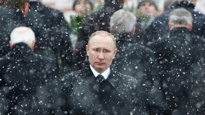 Russian president Vladimir Putin attends a wreath laying ceremony in central Moscow, Russia. (Reuters)