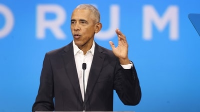 CHICAGO, ILLINOIS - NOVEMBER 03: Former President Barack Obama speaks to attendees at the Obama Foundation Democracy Forum on November 03, 2023 in Chicago, Illinois. Scott Olson/Getty Images/AFP (Photo by SCOTT OLSON / GETTY IMAGES NORTH AMERICA / Getty Images via AFP) (Getty Images via AFP) CHICAGO, ILLINOIS - NOVEMBER 03: Former President Barack Obama speaks to attendees at the Obama Foundation Democracy Forum on November 03, 2023 in Chicago, Illinois. Scott Olson/Getty Images/AFP (Photo by SCOTT OLSON / GETTY IMAGES NORTH AMERICA / Getty Images via AFP) (Getty Images via AFP)