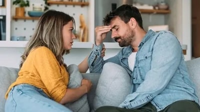 How anxious attachment can damage a relationship (Unsplash)