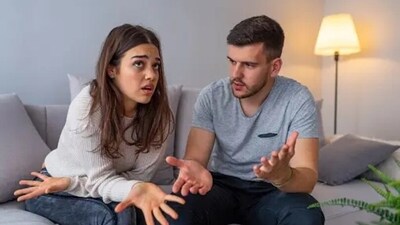 We should actively listen to the perspective of the partner and also share our side of the story with them to understand the situation better. (Unsplash) We should actively listen to the perspective of the partner and also share our side of the story with them to understand the situation better. (Unsplash)