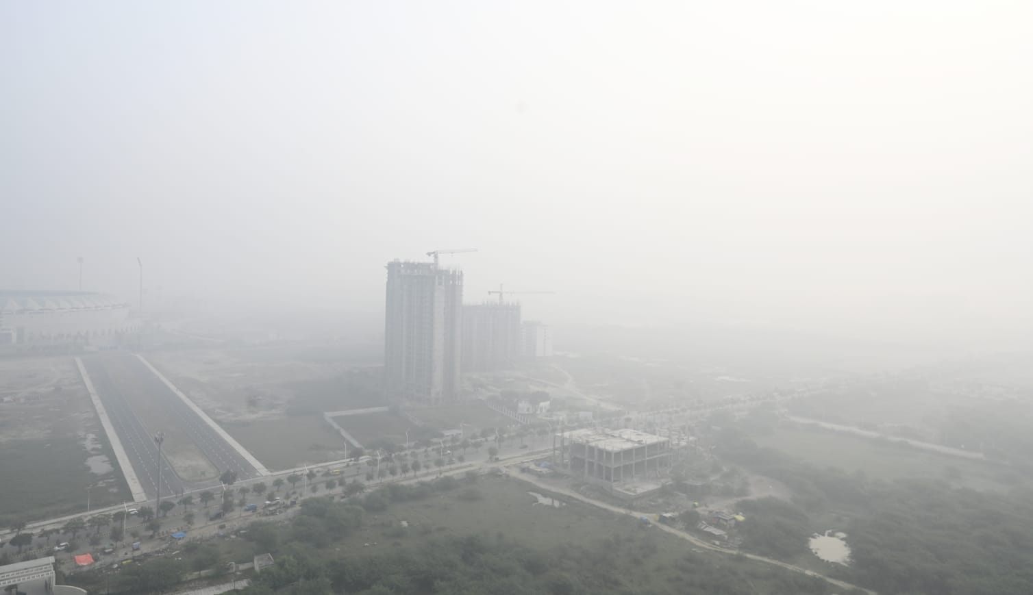 Visuals from Lucknow on Monday morning. (Deepak Gupta/HT Photo) Visuals from Lucknow on Monday morning. (Deepak Gupta/HT Photo)