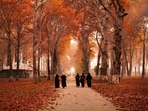 Autumn in Kashmir: Tourists flock to Mughal gardens amidst enchanting beauty Autumn in Kashmir: Tourists flock to Mughal gardens amidst enchanting beauty