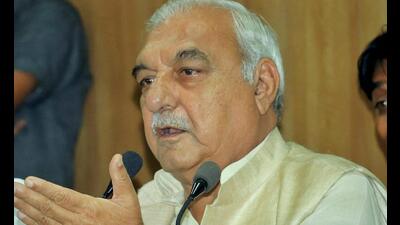 ‘Paltry hike’ in sugarcane SAP a joke: Opposition (PTI File)