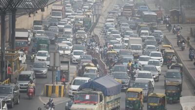 A view of traffic at MCD toll tax booth on a smoggy morning in Delhi on Monday. (Raj K Raj/ HT Photo) A view of traffic at MCD toll tax booth on a smoggy morning in Delhi on Monday. (Raj K Raj/ HT Photo)