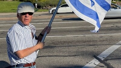 69-year-old Jewish man, Paul Kessler, dies after injury during clash with pro-Palestine protestors in Westlake Village, California 69-year-old Jewish man, Paul Kessler, dies after injury during clash with pro-Palestine protestors in Westlake Village, California