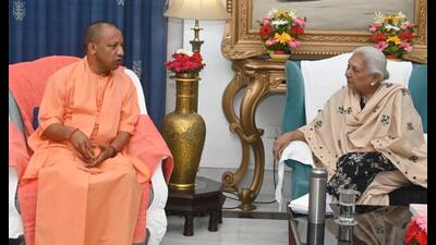 Uttar Pradesh chief minister Yogi Adityanath during his meeting with governor Anandiben Patel at Raj Bhawan in Lucknow on Nov 7. (Sourced)