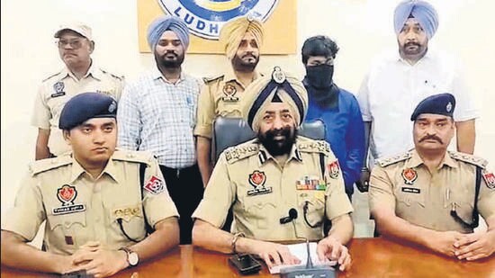The accused in custody of Ludhiana police. (HT Photo)